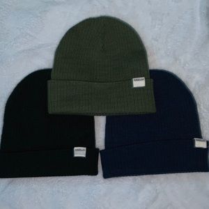 Magellan Outdoors Adults' Ski Grotto Falls Roll-Up Beanie